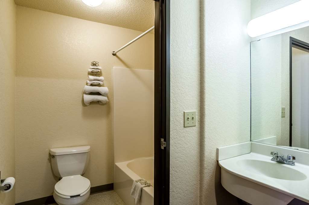 Travelodge By Wyndham Chadron Δωμάτιο φωτογραφία