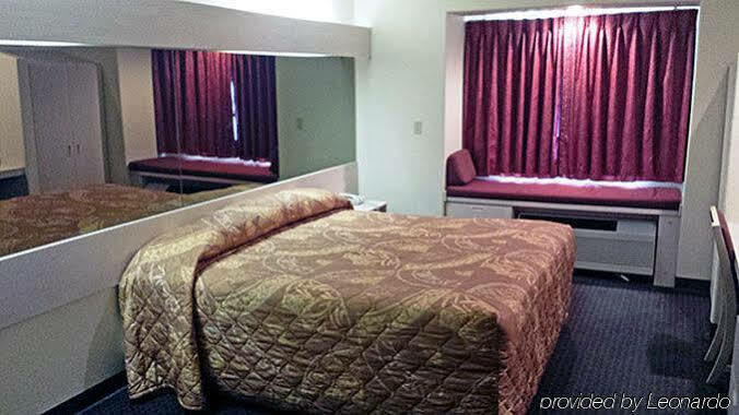 Travelodge By Wyndham Chadron Εξωτερικό φωτογραφία