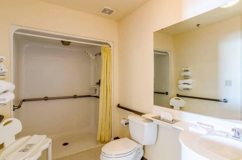 Travelodge By Wyndham Chadron Εξωτερικό φωτογραφία