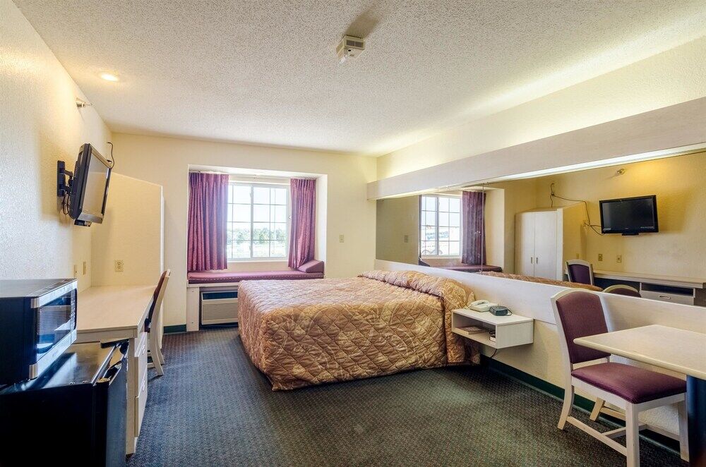 Travelodge By Wyndham Chadron Εξωτερικό φωτογραφία